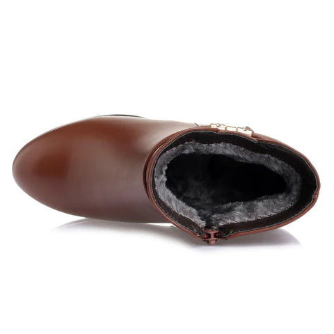 Women’s Fur-Lined Leather Boot - CozyChic